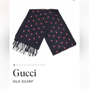 Gucci NWOT Silk Scarf